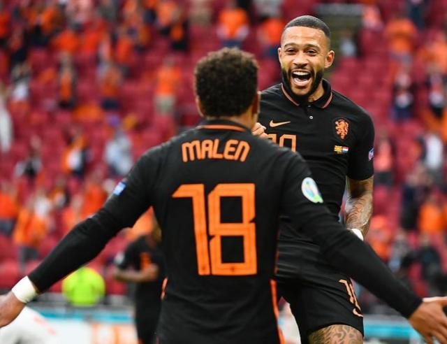 道主在决赛 道主在决赛