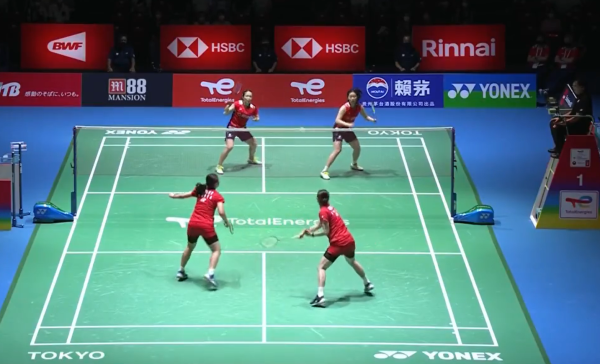 在绿茵场上 在绿茵场上