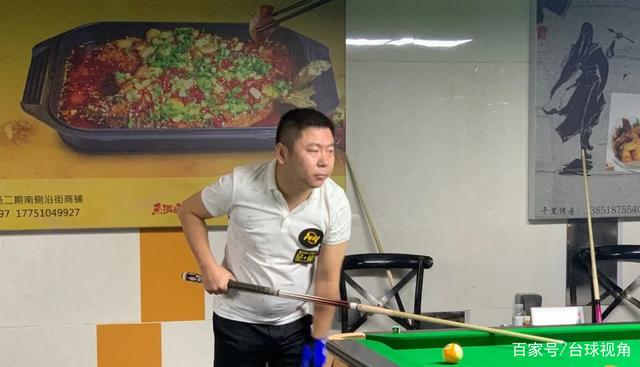 大批篮球爱 大批篮球爱